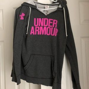 Under armor sweat shirt